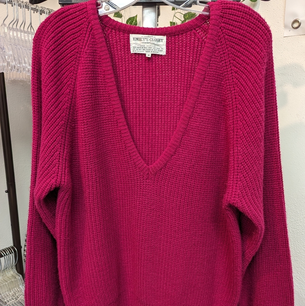 80's Vintage Deep V-Neck Magenta Shaker Knit Sweater Size Medium